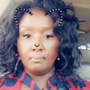 Meet your Posher, Felicia